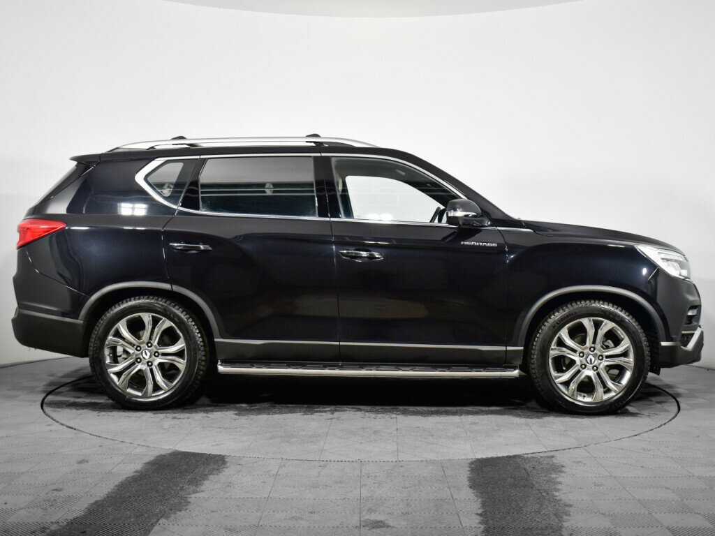 Купить SsangYong Rexton с пробегом. Фото: #3