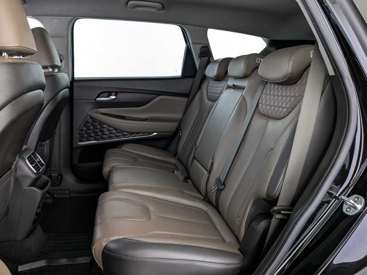 Купить Hyundai Santa Fe с пробегом. Фото: #16