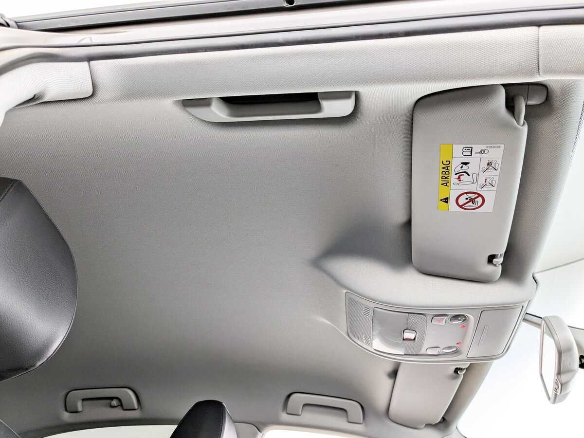 Купить Audi A4 с пробегом. Фото: #21