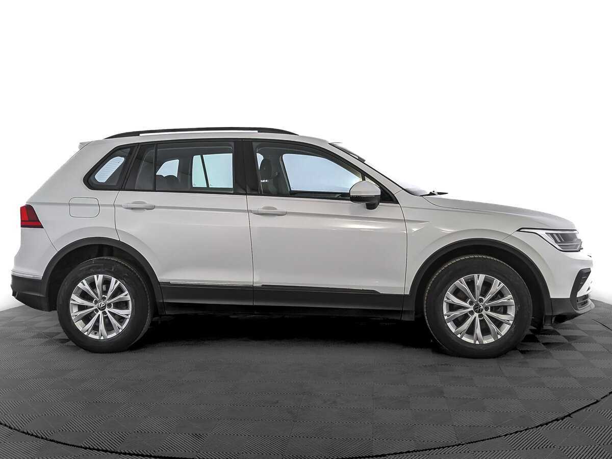 Купить Volkswagen Tiguan с пробегом. Фото: #3