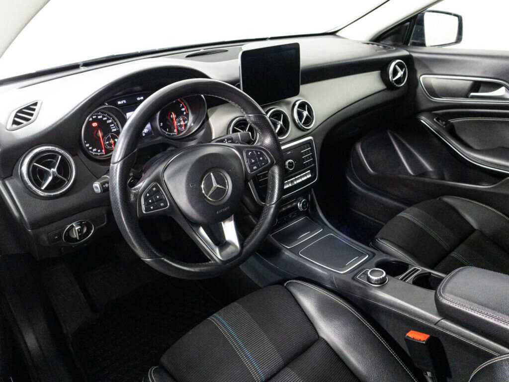 Купить Mercedes-Benz CLA с пробегом. Фото: #10