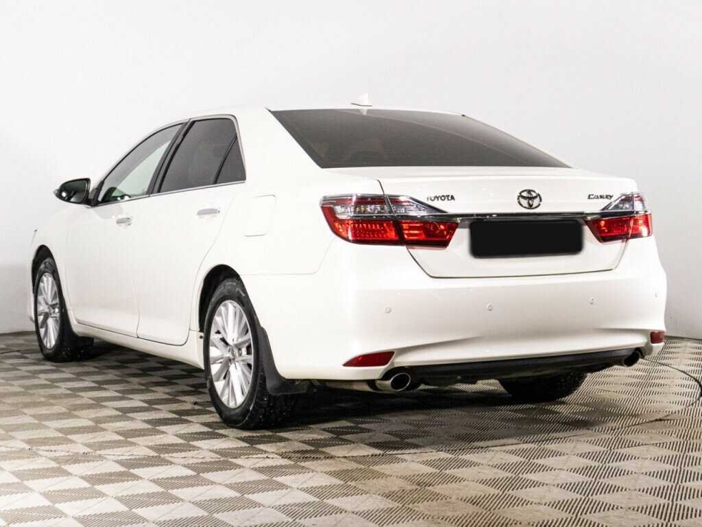 Купить Toyota Camry с пробегом. Фото: #6