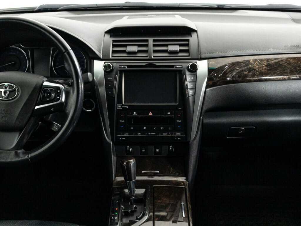 Купить Toyota Camry с пробегом. Фото: #13