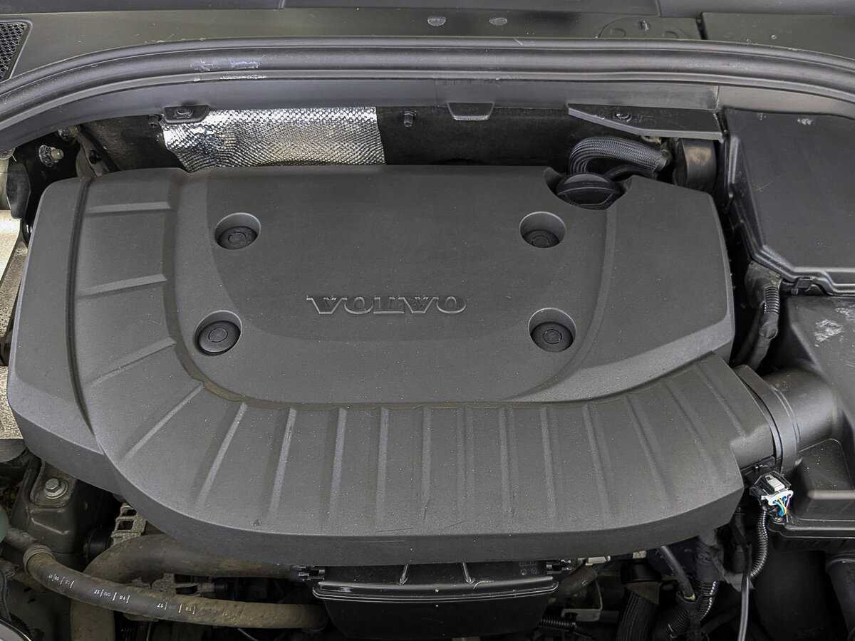 Купить Volvo XC60 с пробегом. Фото: #8