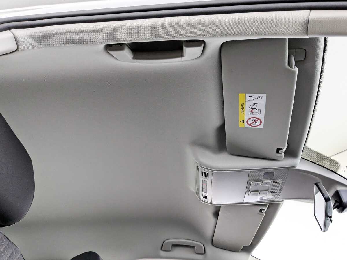 Купить Volkswagen Tiguan с пробегом. Фото: #21