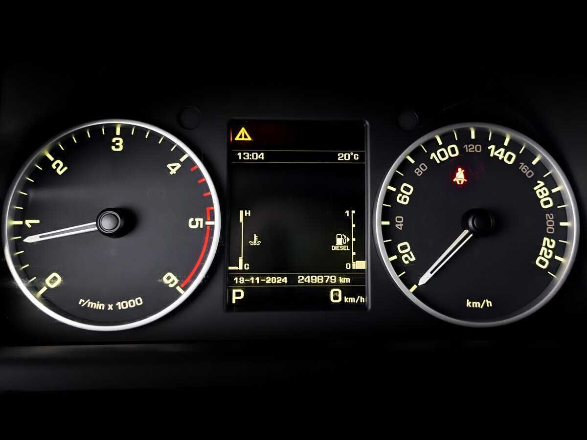 Купить Land Rover Discovery с пробегом. Фото: #12