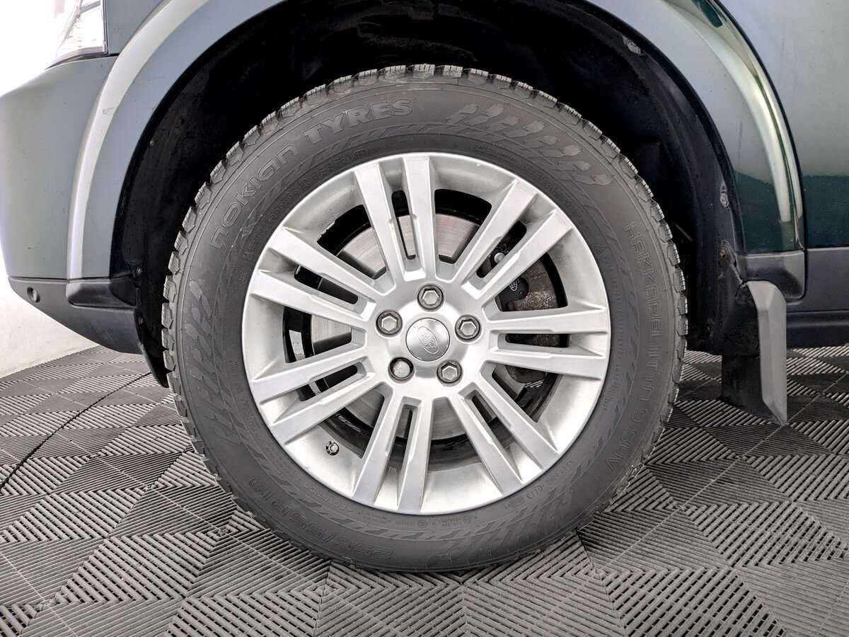 Купить Land Rover Discovery с пробегом. Фото: #17