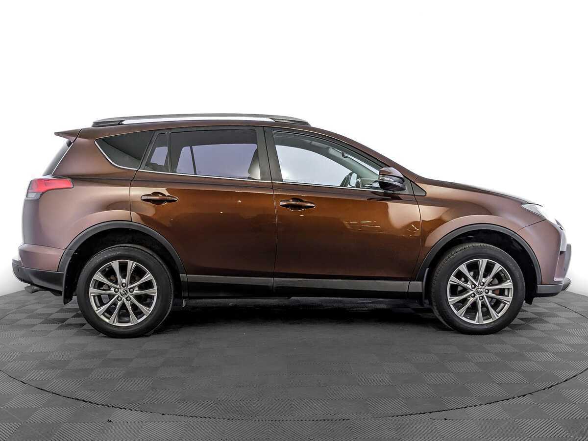 Купить Toyota RAV4 с пробегом. Фото: #3