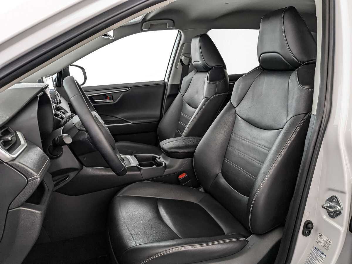 Купить Toyota RAV4 с пробегом. Фото: #19