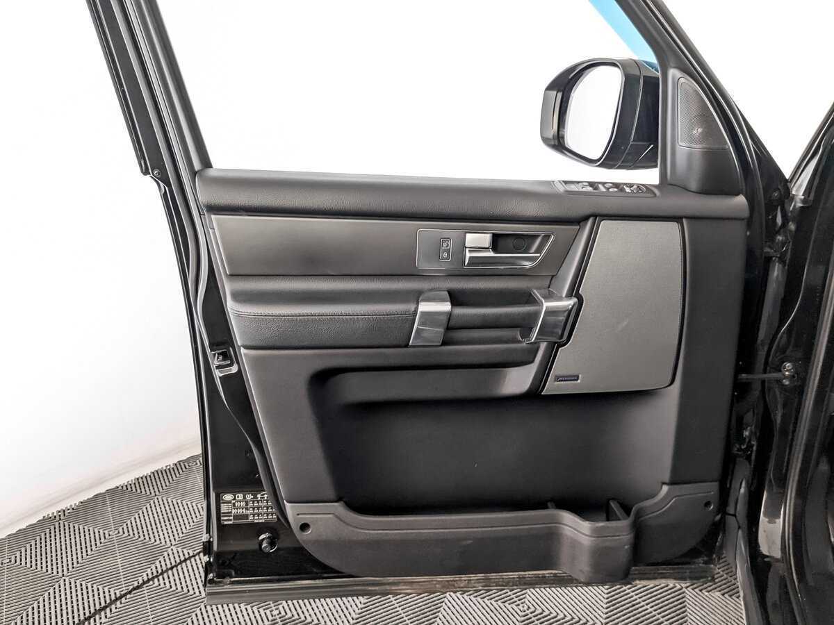 Купить Land Rover Discovery с пробегом. Фото: #15