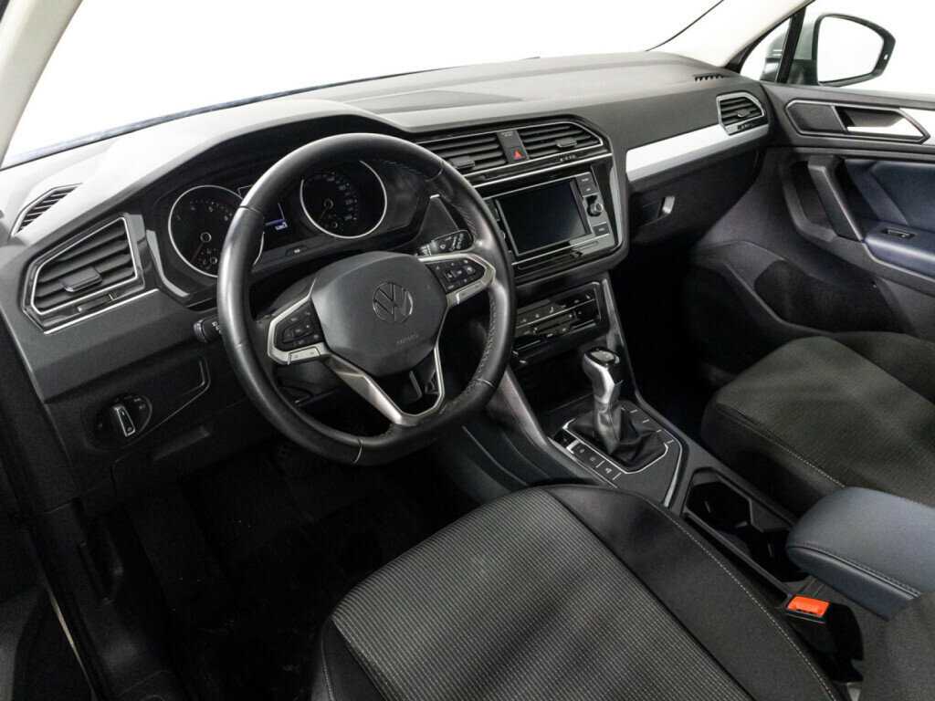 Купить Volkswagen Tiguan с пробегом. Фото: #10