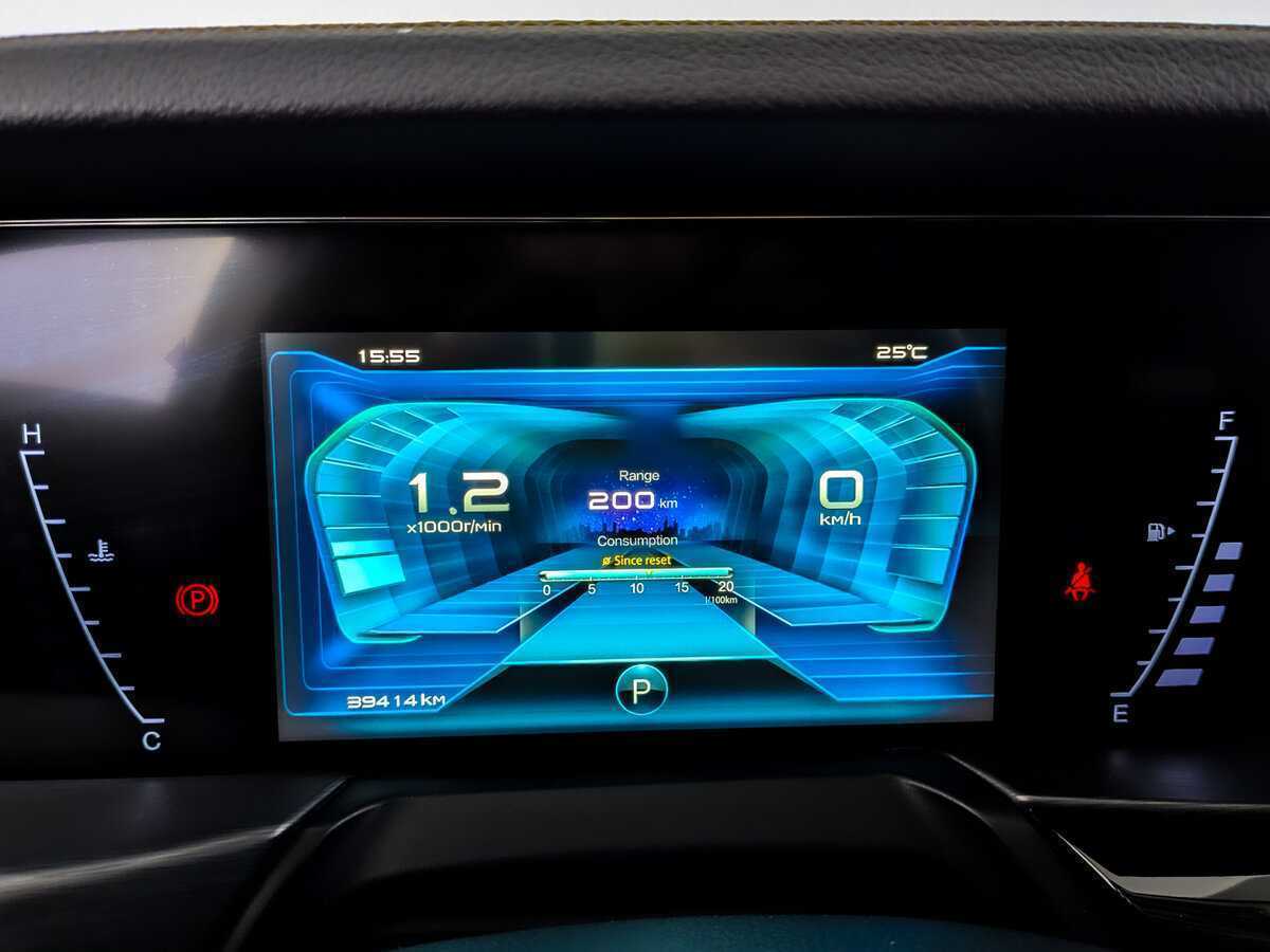 Купить FAW Bestune T77 с пробегом. Фото: #10