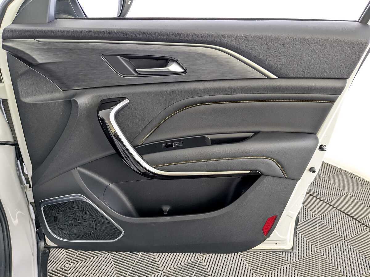 Купить FAW Bestune T77 с пробегом. Фото: #22