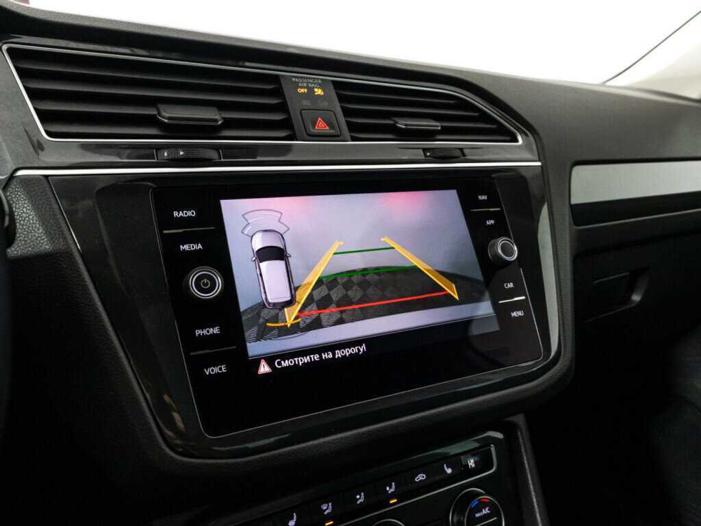 Купить Volkswagen Tiguan с пробегом. Фото: #15