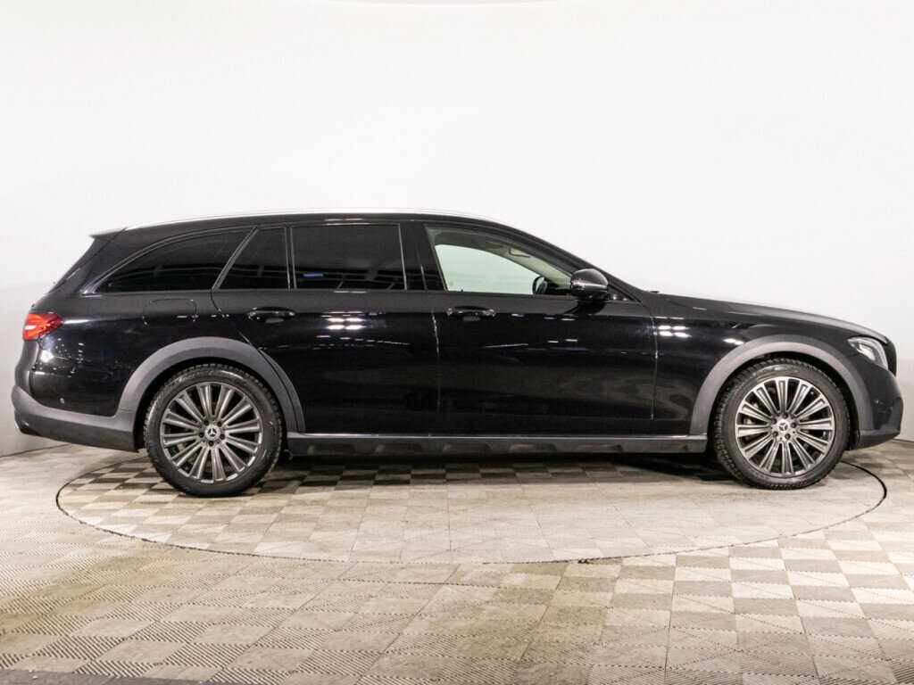 Купить Mercedes-Benz E-Класс с пробегом. Фото: #3