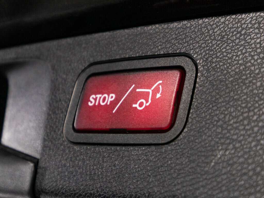 Купить Mercedes-Benz E-Класс с пробегом. Фото: #14