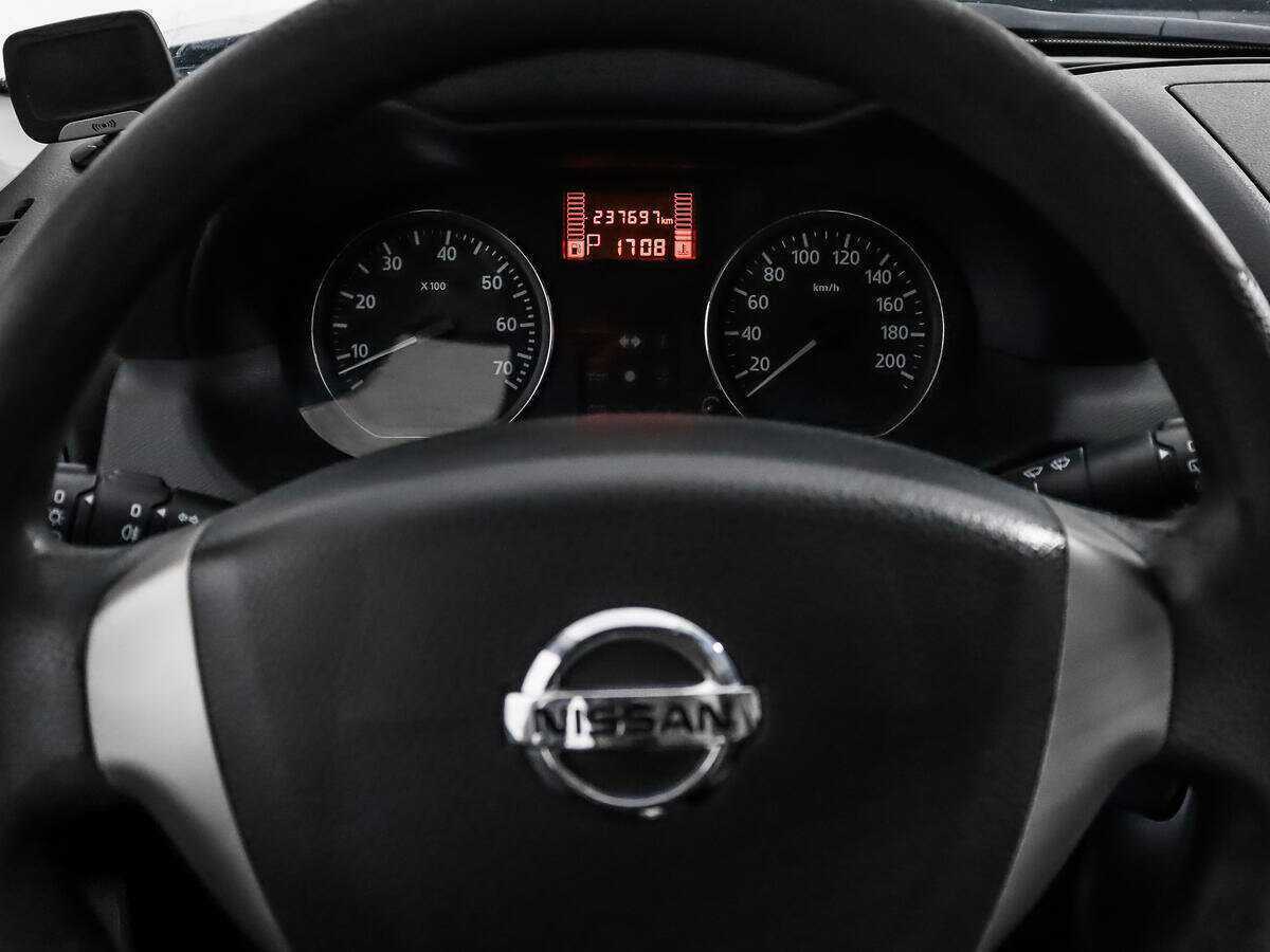 Купить Nissan Terrano с пробегом. Фото: #14