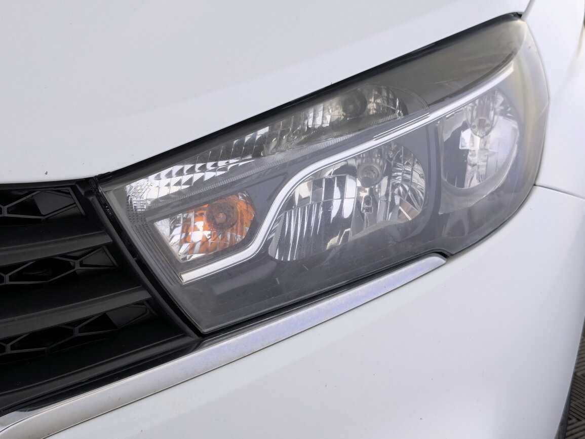 Купить Lada (ВАЗ) Vesta с пробегом. Фото: #11