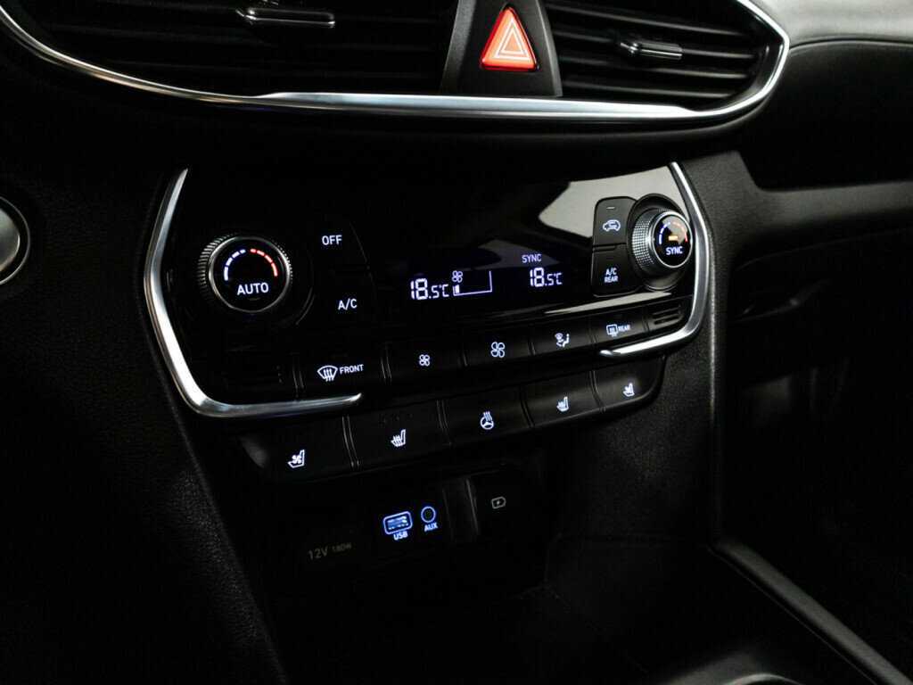 Купить Hyundai Santa Fe с пробегом. Фото: #17