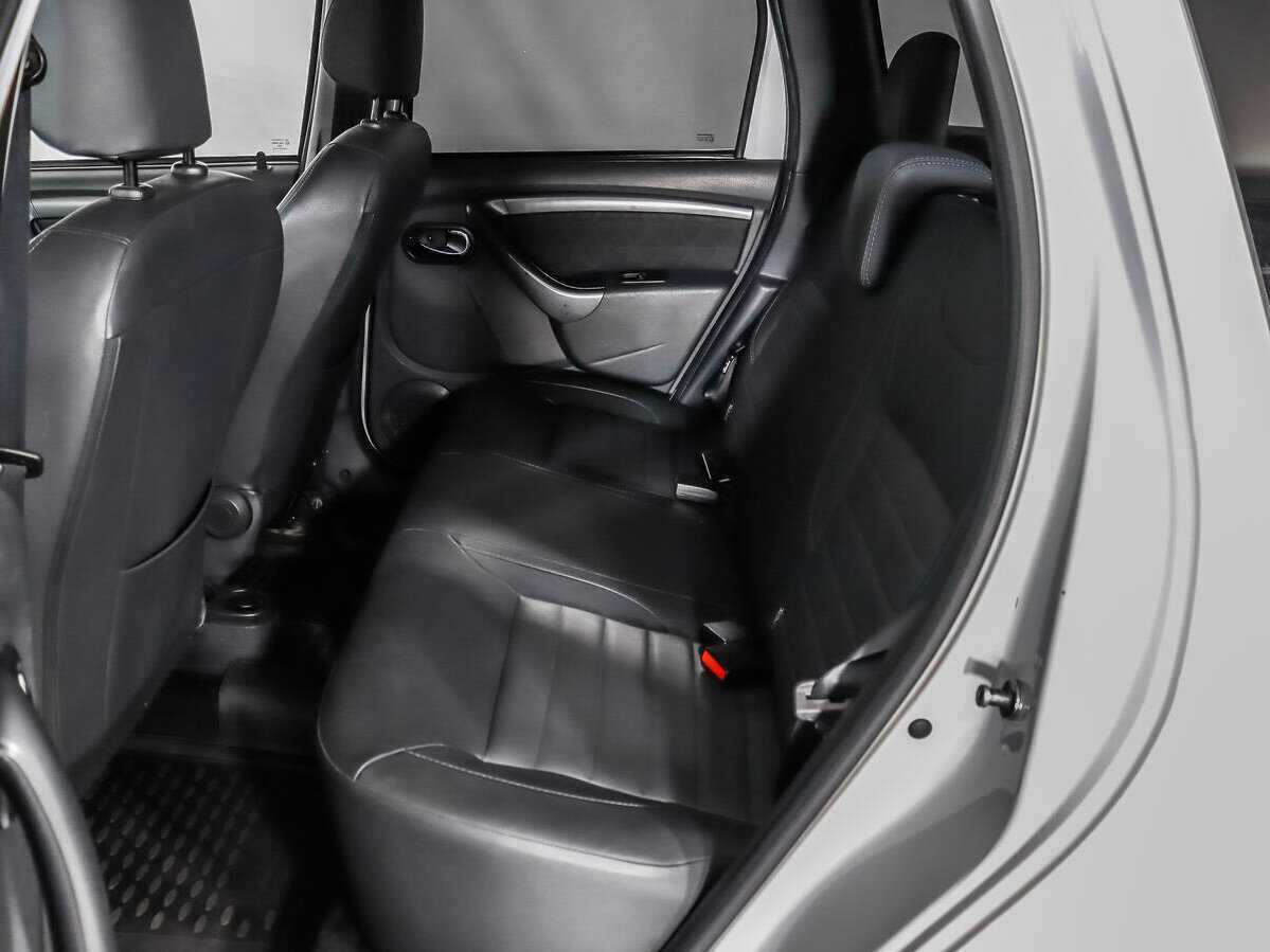 Купить Renault Duster с пробегом. Фото: #9