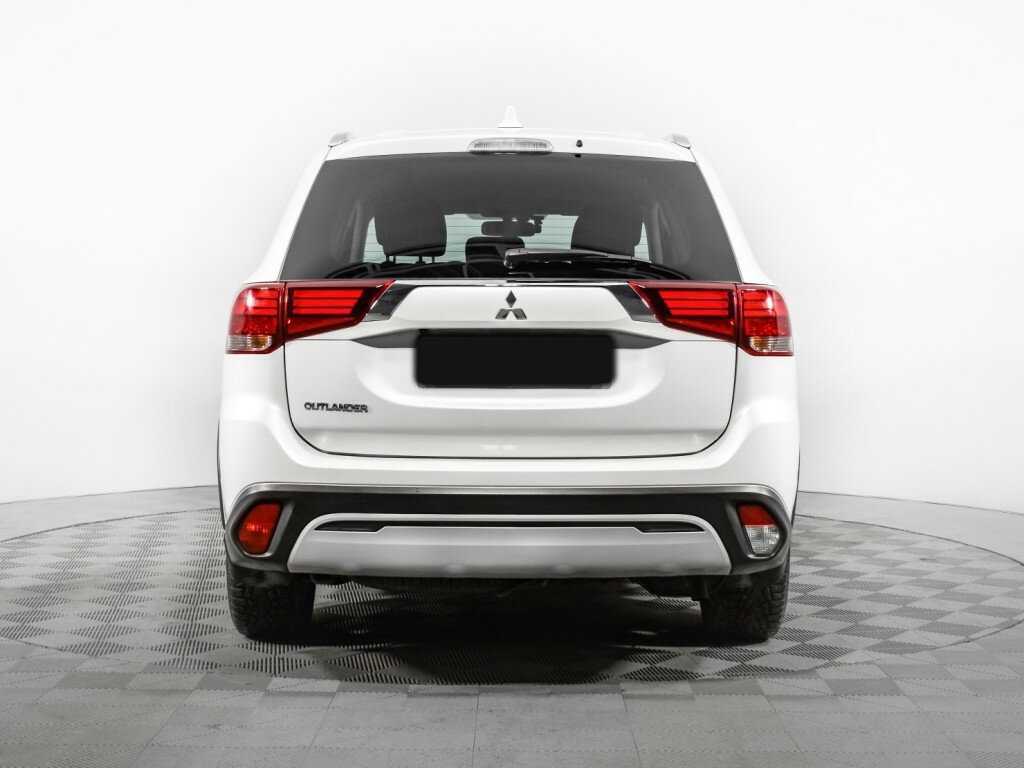 Купить Mitsubishi Outlander с пробегом. Фото: #5