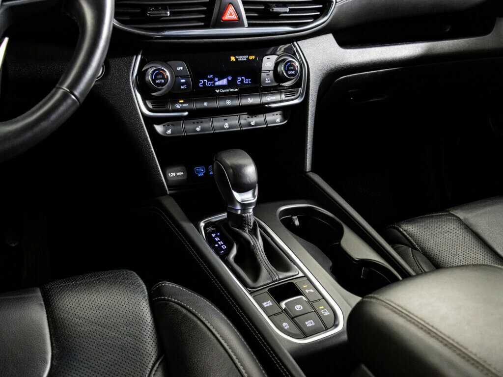 Купить Hyundai Santa Fe с пробегом. Фото: #10