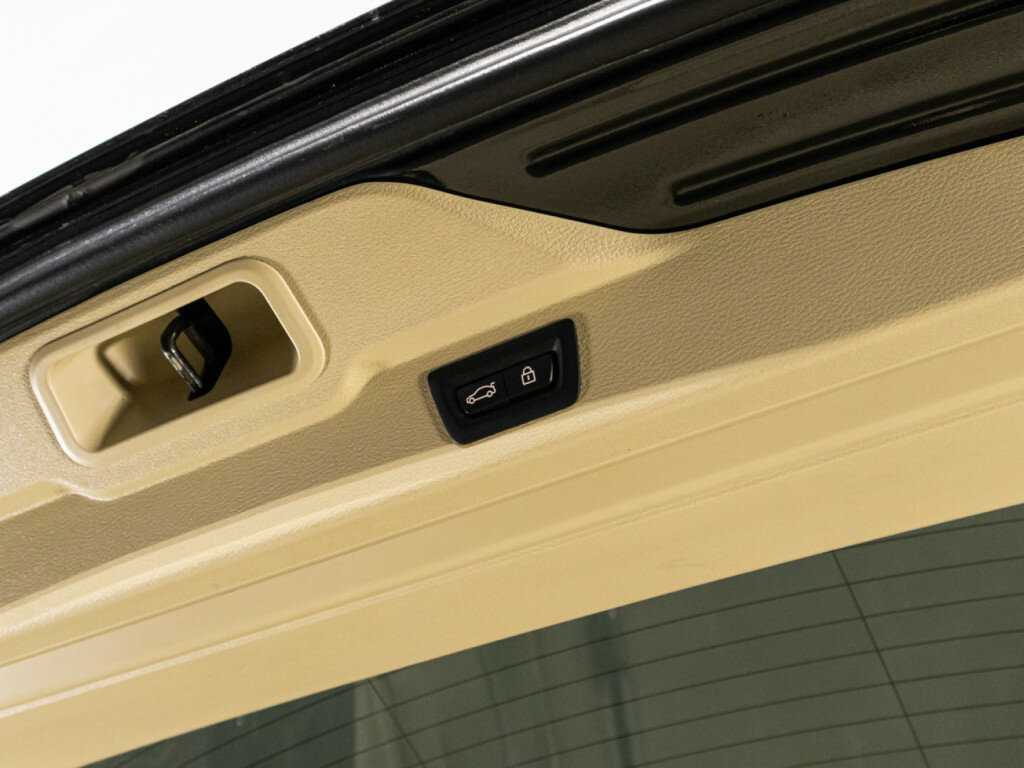 Купить BMW X5 с пробегом. Фото: #13