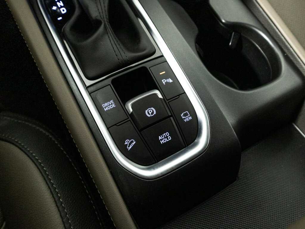 Купить Hyundai Santa Fe с пробегом. Фото: #16