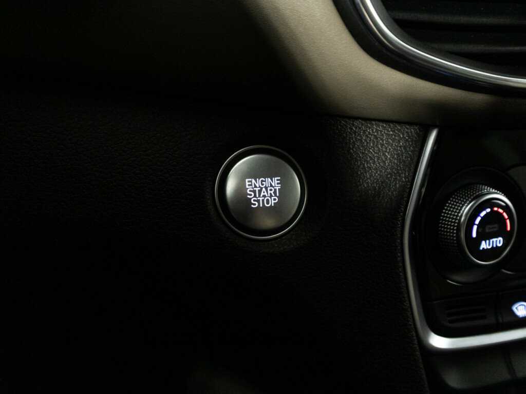 Купить Hyundai Santa Fe с пробегом. Фото: #17