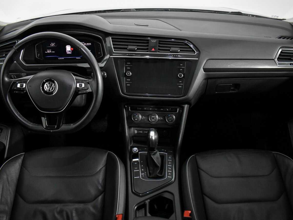 Купить Volkswagen Tiguan с пробегом. Фото: #14