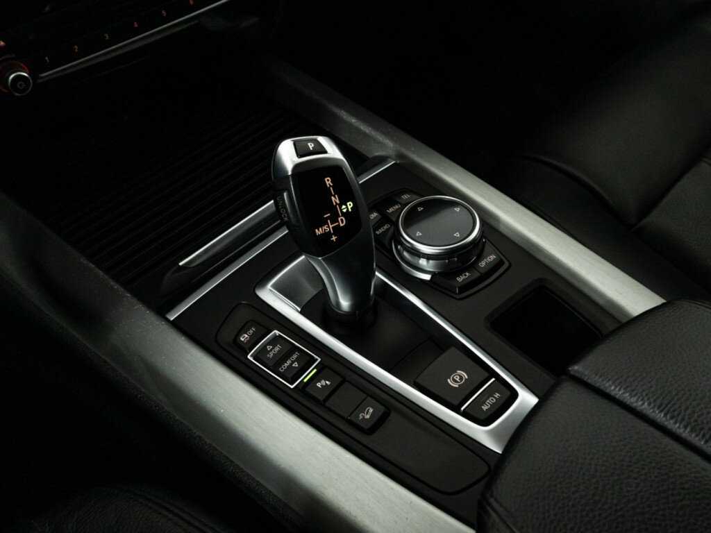 Купить BMW X5 с пробегом. Фото: #18