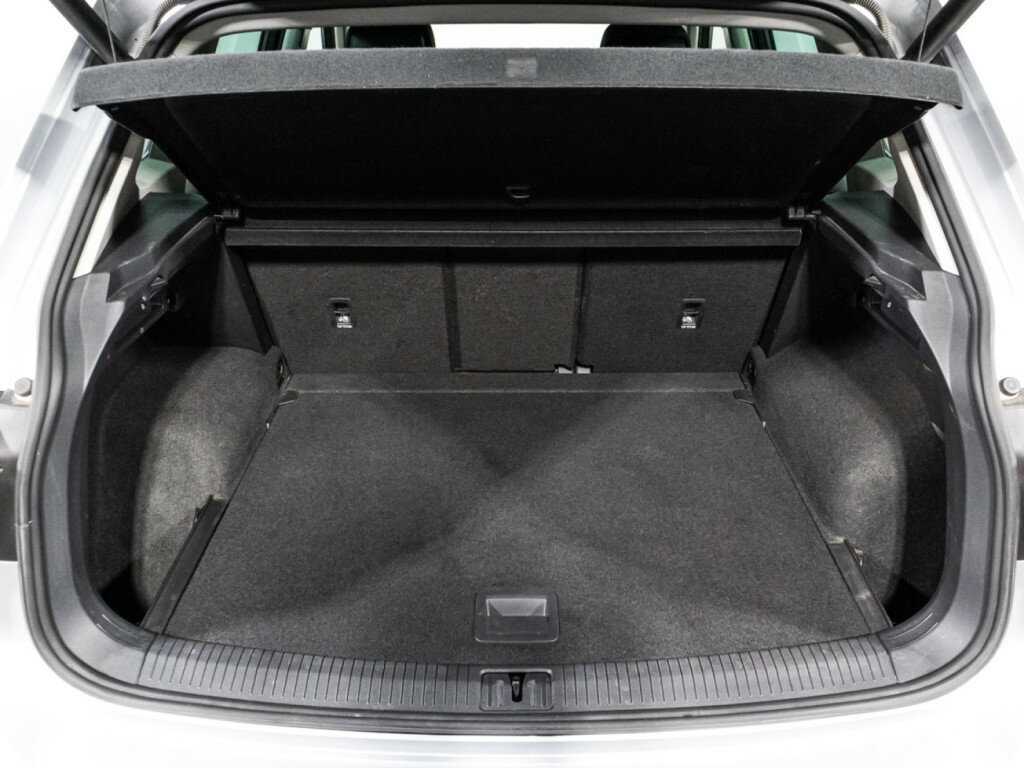 Купить Volkswagen Tiguan с пробегом. Фото: #14