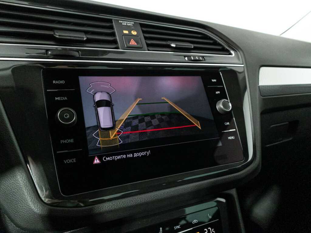 Купить Volkswagen Tiguan с пробегом. Фото: #17