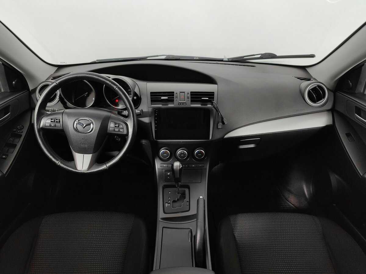 Купить Mazda 3 с пробегом. Фото: #11