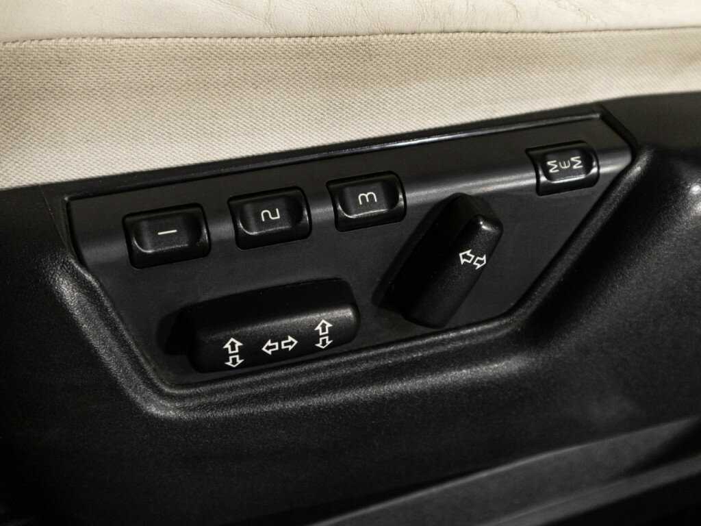 Купить Volvo XC90 с пробегом. Фото: #15