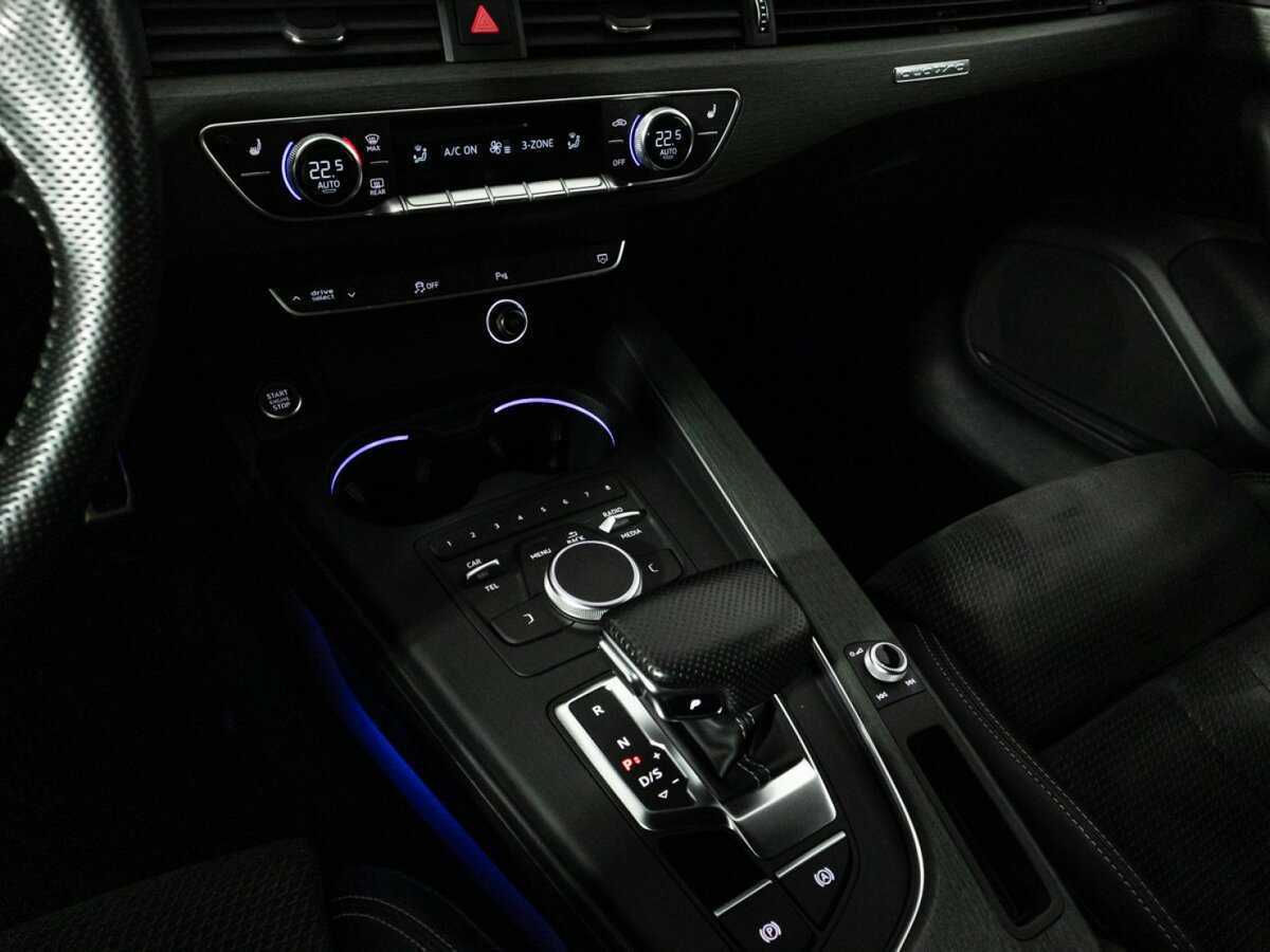 Купить Audi A4 с пробегом. Фото: #16