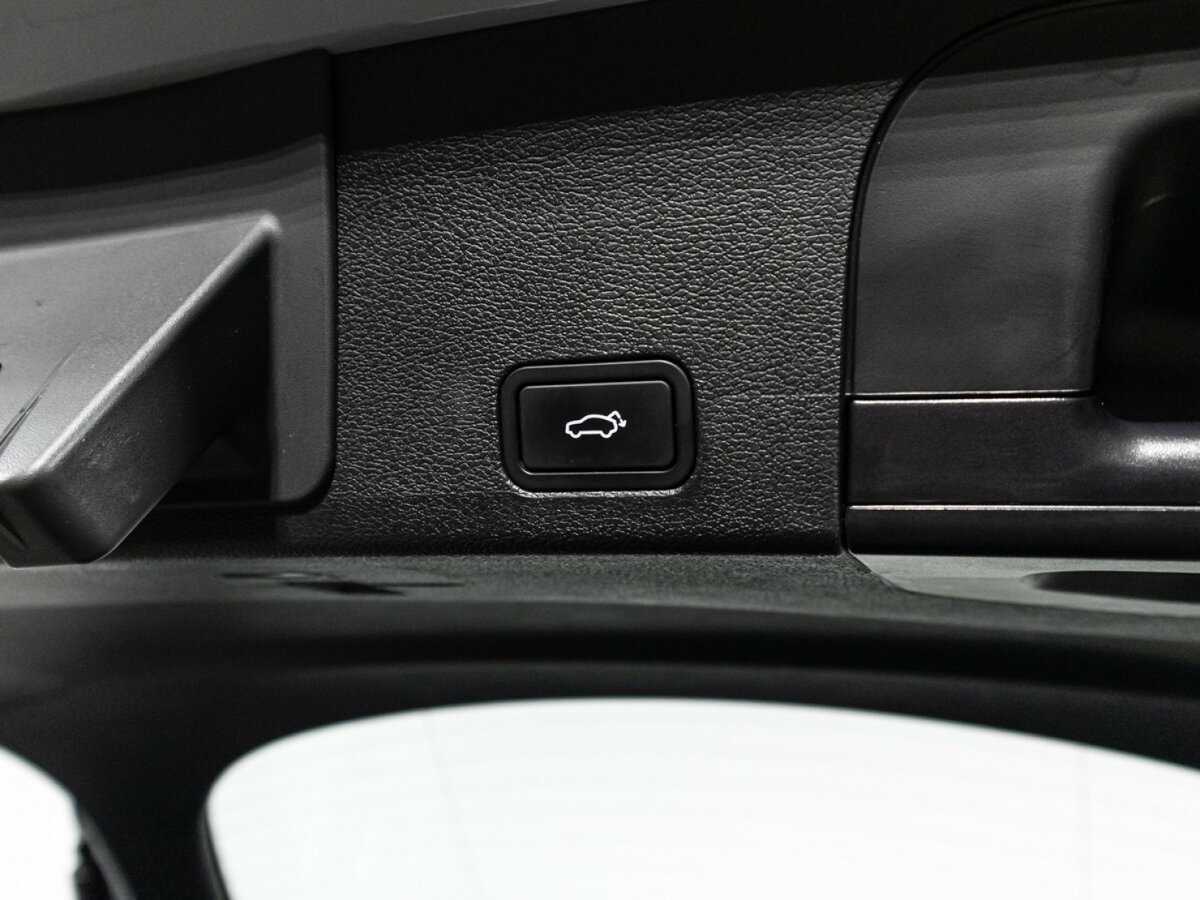 Купить Geely Tugella с пробегом. Фото: #15