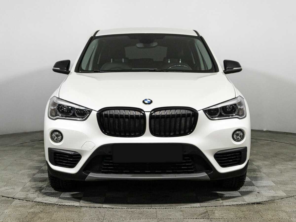Купить BMW X1 с пробегом. Фото: #1