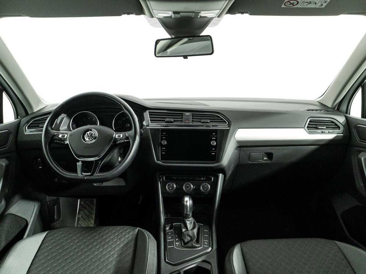 Купить Volkswagen Tiguan с пробегом. Фото: #12