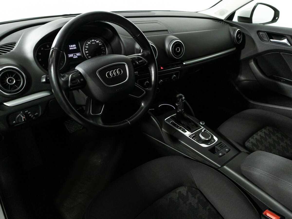 Купить Audi A3 с пробегом. Фото: #10