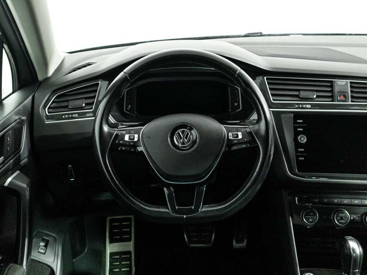 Купить Volkswagen Tiguan с пробегом. Фото: #19