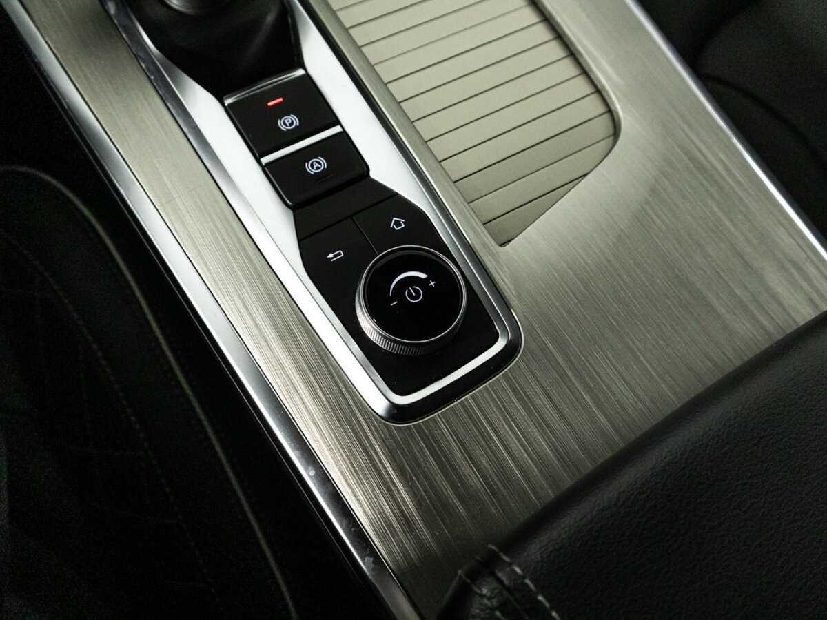 Купить EXEED VX с пробегом. Фото: #21