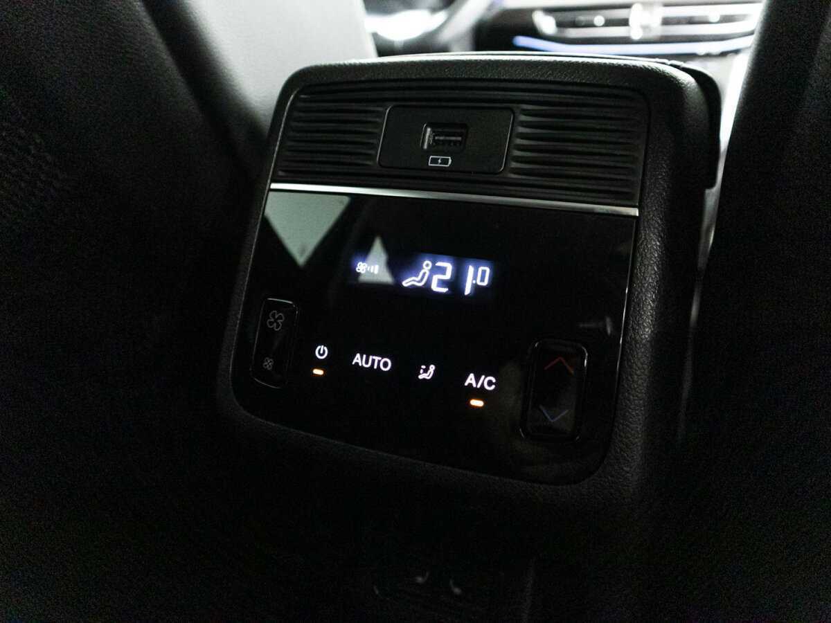 Купить EXEED VX с пробегом. Фото: #26