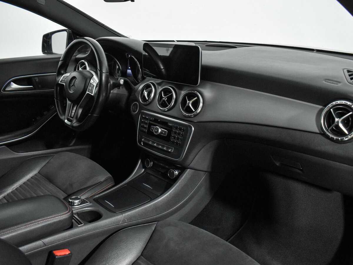 Купить Mercedes-Benz CLA с пробегом. Фото: #10