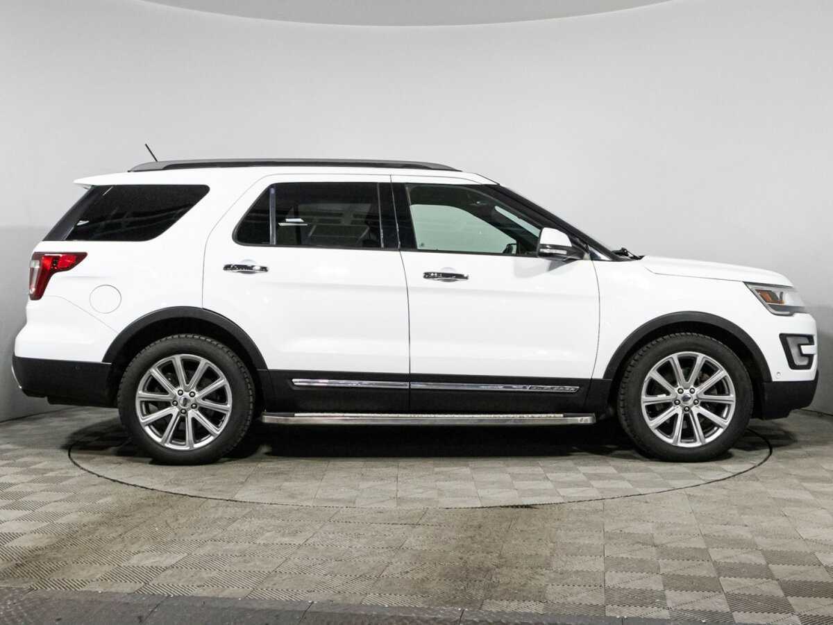 Купить Ford Explorer с пробегом. Фото: #3