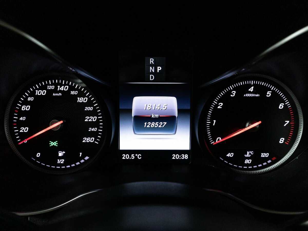 Купить Mercedes-Benz C-Класс с пробегом. Фото: #11