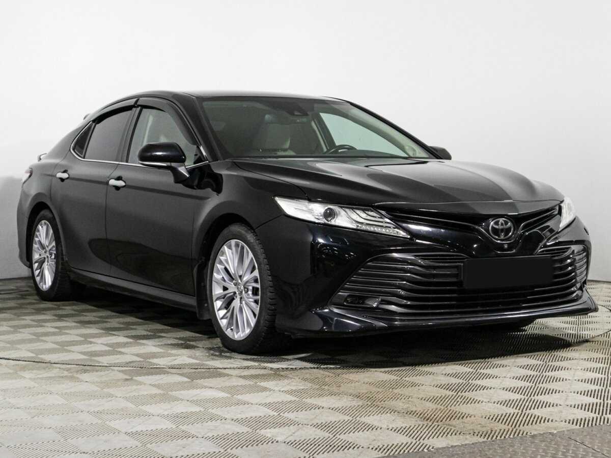 Купить Toyota Camry с пробегом. Фото: #2
