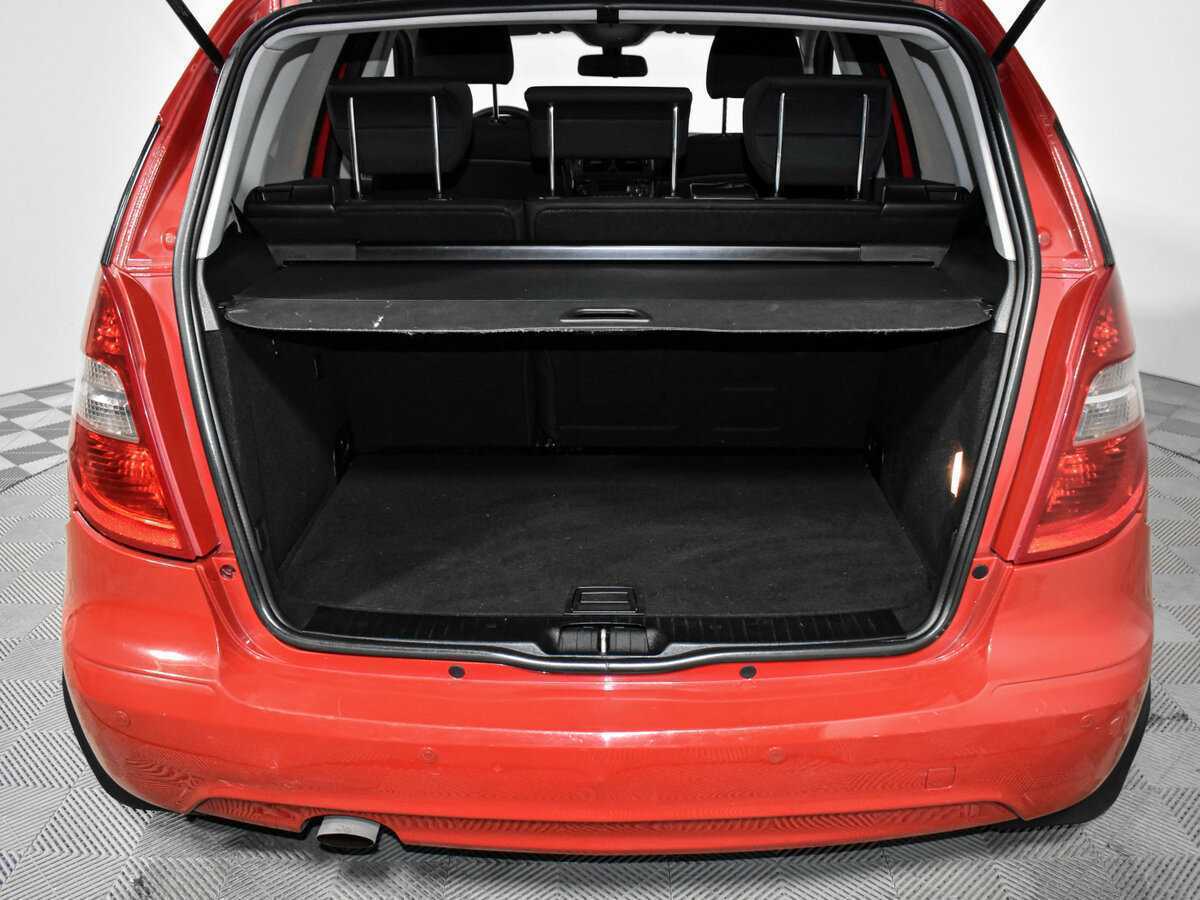 Купить Mercedes-Benz A-Класс с пробегом. Фото: #17