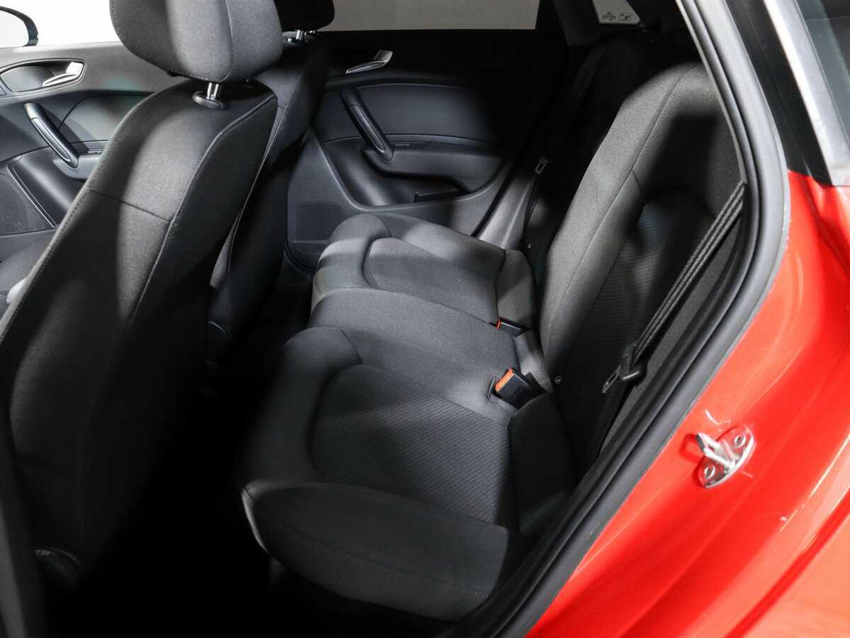 Купить Audi A1 с пробегом. Фото: #6