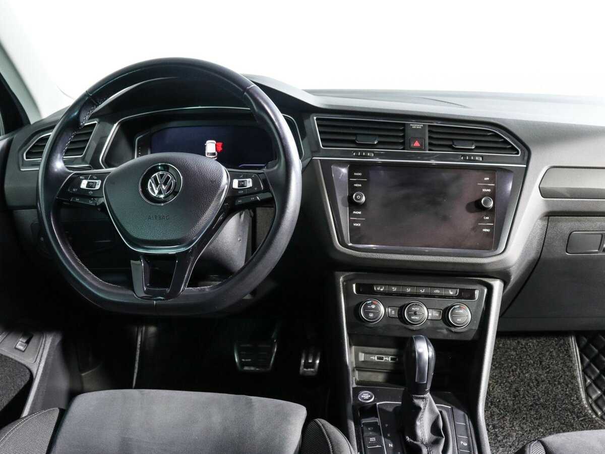 Купить Volkswagen Tiguan с пробегом. Фото: #8